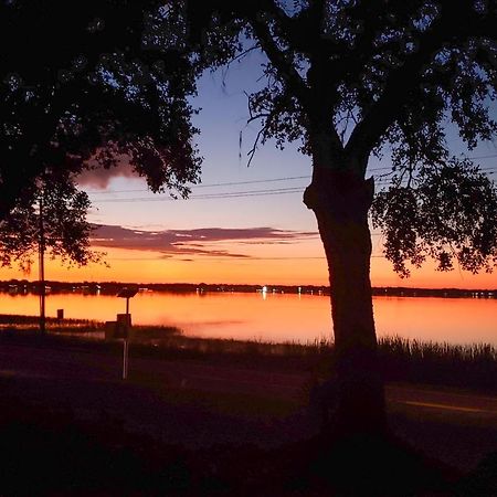 Pet-Friendly Auburndale House With Lake Views! Екстериор снимка