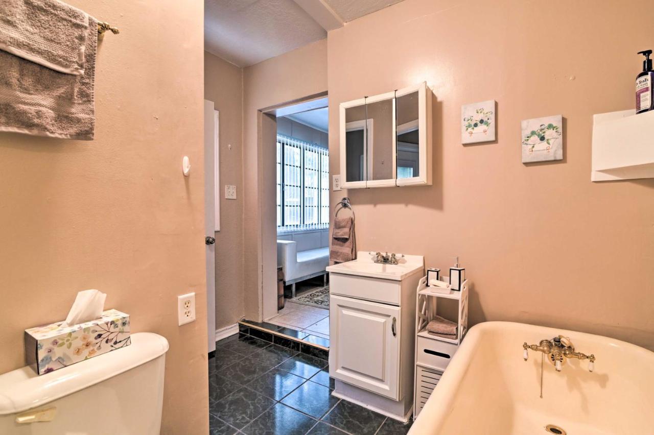 Pet-Friendly Auburndale House With Lake Views! Екстериор снимка