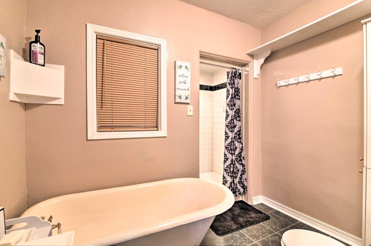Pet-Friendly Auburndale House With Lake Views! Екстериор снимка