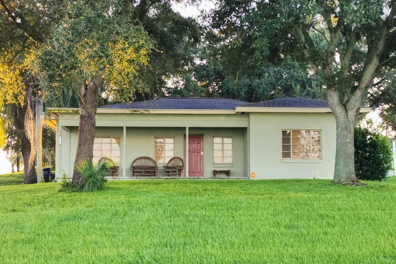 Pet-Friendly Auburndale House With Lake Views! Екстериор снимка